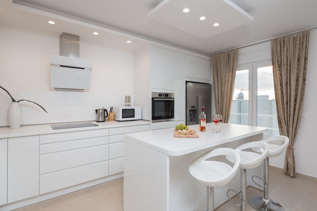 The Adriatic Pearl Split Apartment Подстрана Екстериор снимка
